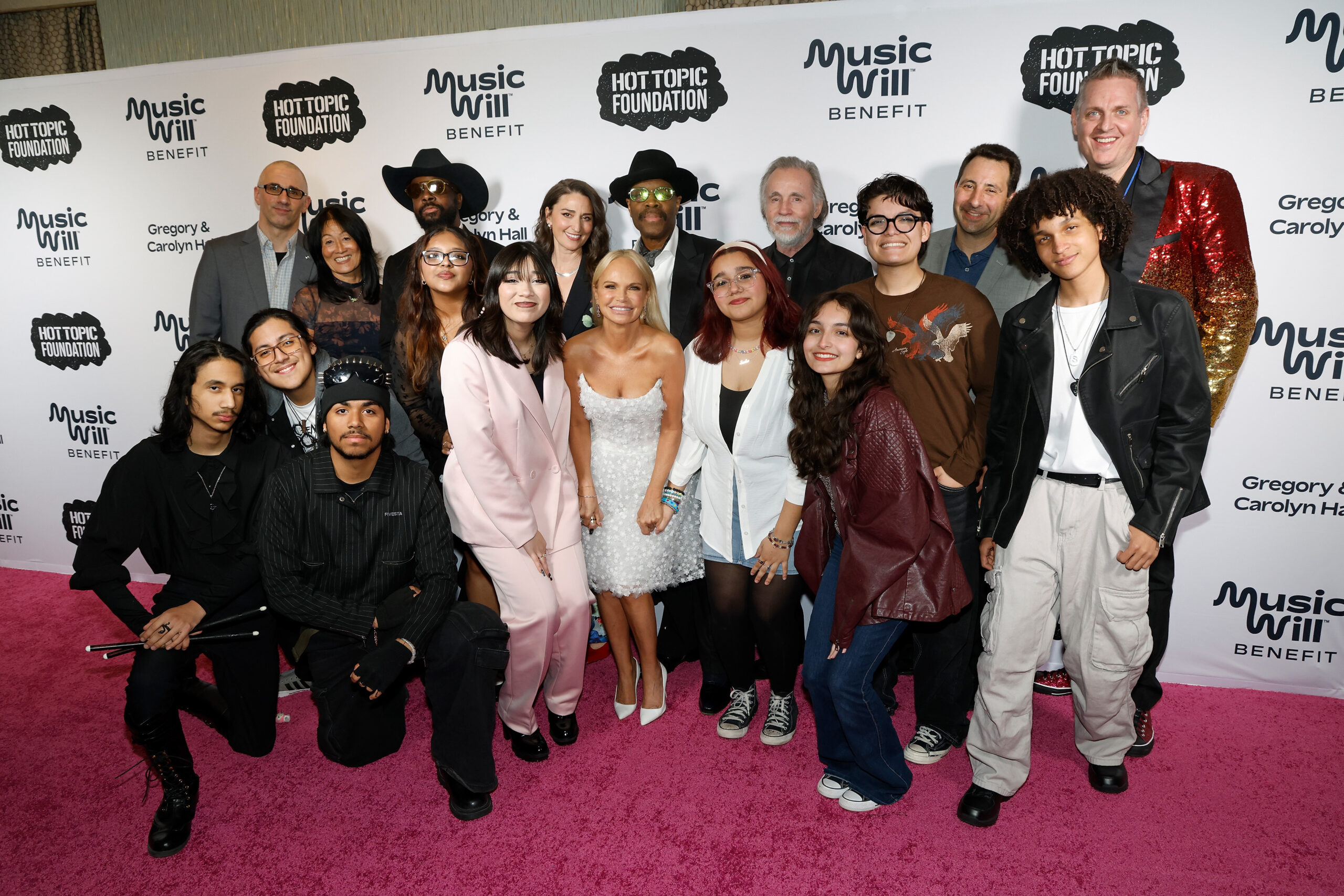 Thomas Jefferson Arts Academy students on red carpet at the Music Will Benefit