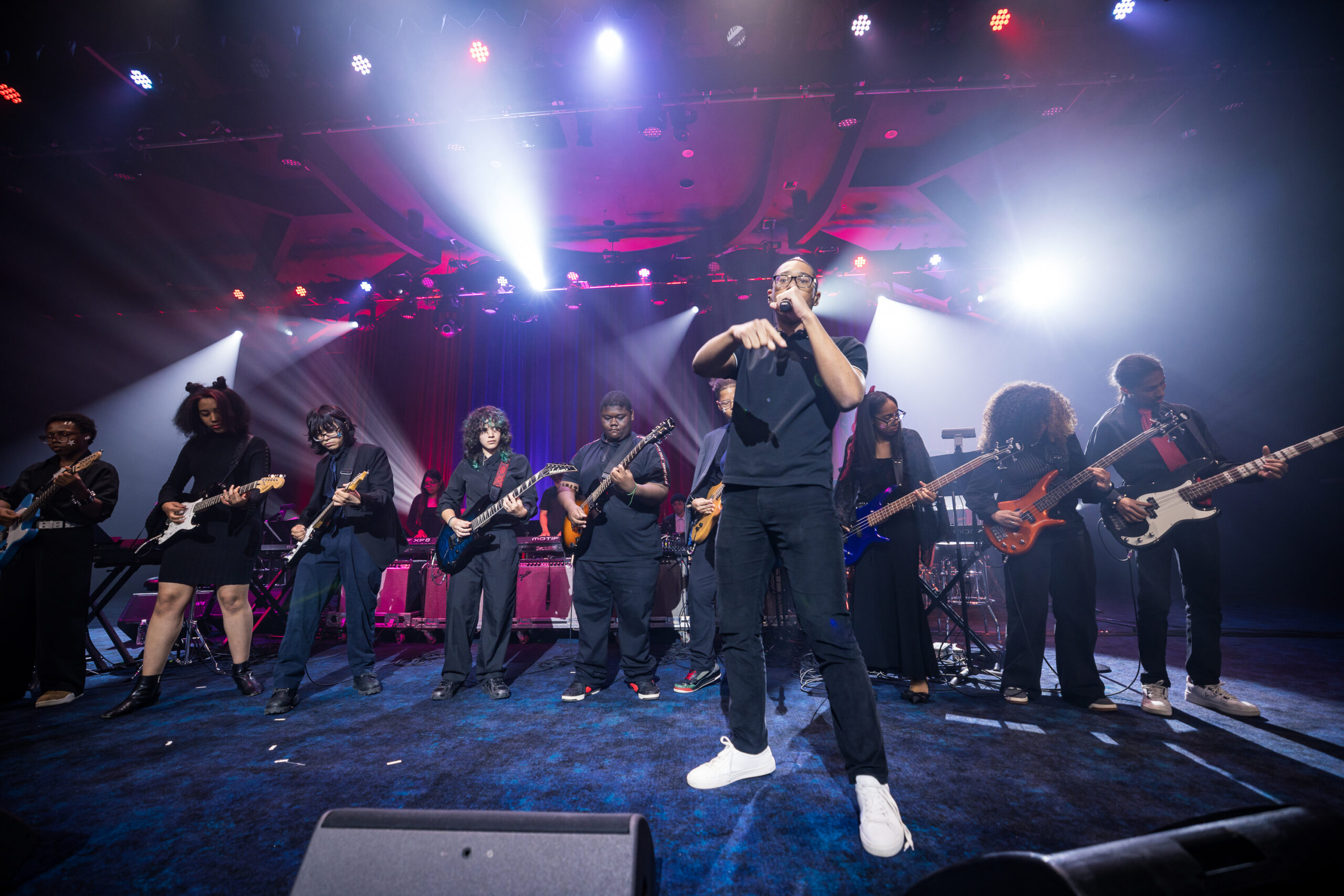 TAPCo-student-guitar-ensemble-performing-at-Music-Will-2026-Benefit